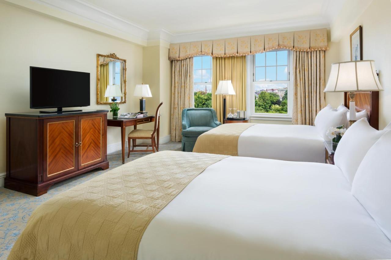 מלון The Newbury בוסטון מראה חיצוני תמונה A guest room at the Waldorf Astoria Washington DC